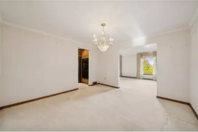 710 Florida Avenue, Jeannette, PA 15644 - Photo 8