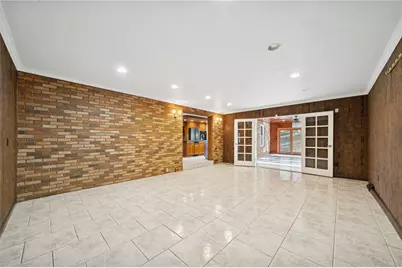 710 Florida Avenue, Jeannette, PA 15644 - Photo 14