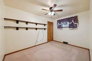 4186 Finleyville Elrama Rd, Finleyville, PA 15332 - Photo 16