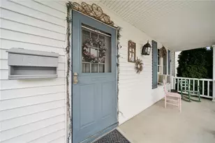 1219 Poplar St, South Greensburg Boro, PA 15601 - Photo 2