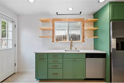 4404 Davison, Pittsburgh, PA 15201 - Photo 10