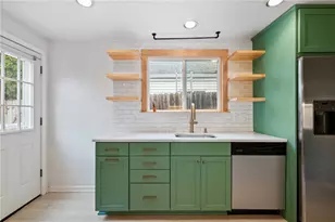 4404 Davison, Pittsburgh, PA 15201 - Photo 10