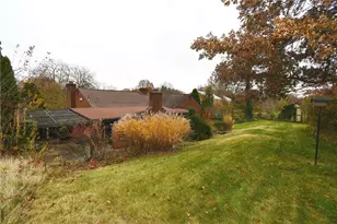 86 Country Club Dr, Pittsburgh, PA 15241 - Photo 36