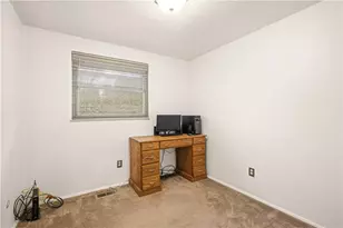 1425 Swede Hill Rd, Hempfield Township, PA 15601 - Photo 22