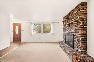 1425 Swede Hill Rd, Hempfield Township, PA 15601 - Photo 8