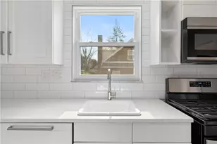 1761 Bower Hill Rd, Scott Township, PA 15243 - Photo 22