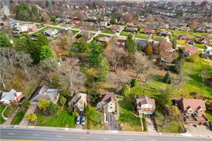 1761 Bower Hill Rd, Scott Township, PA 15243 - Photo 6