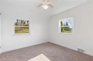 1761 Bower Hill Rd, Scott Township, PA 15243 - Photo 28