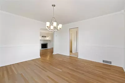 1761 Bower Hill Rd, Scott Township, PA 15243 - Photo 18