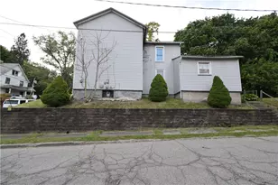 376 Ellsworth St, Sharon, PA 16146 - Photo 2