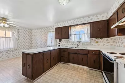 711 Scenic Drive, Chartiers, PA 15342 - Photo 14