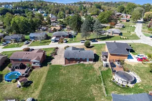 711 Scenic Dr, Chartiers, PA 15342 - Photo 2