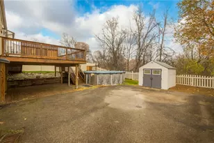 1731 Hollyrood Rd, Pittsburgh, PA 15227 - Photo 24