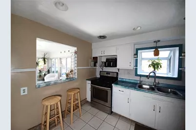 1810 Pennsylvania Ave, Irwin, PA 15642 - Photo 12