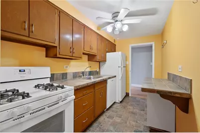 4625 Fifth Ave. #607, Pittsburgh, PA 15213 - Photo 8