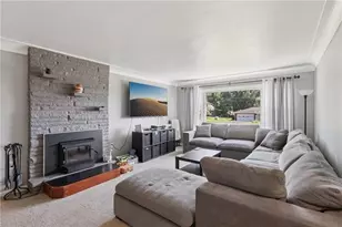 222 Sunset Dr, Neshannock Township, PA 16105 - Photo 10