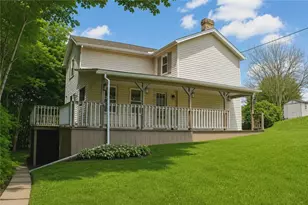 306 Clarion St, East Brady, PA 16028 - Photo 2