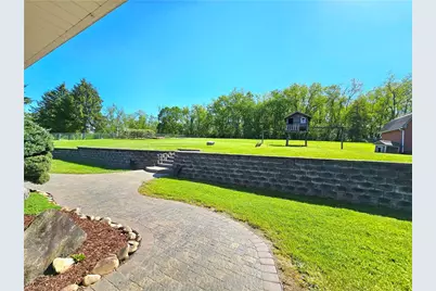 2977 Clay Pike, Sewickley Township, PA 15678 - Photo 2