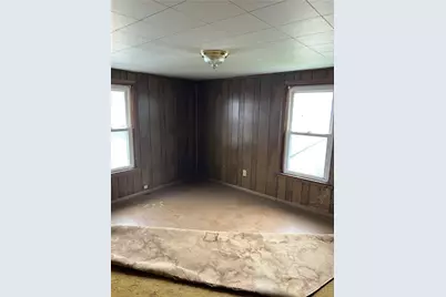 215 Cherry Ave, Houston, PA 15342 - Photo 26