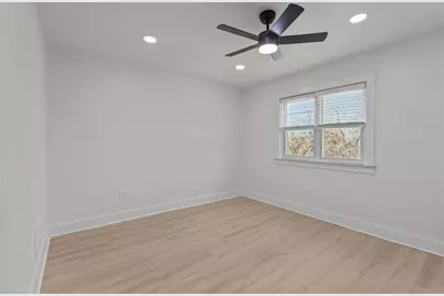 2600 Voelkel Ave, Beechview, PA 15216 - Photo 20