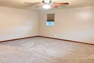 3541 Wallace Dr, Pittsburgh, PA 15227 - Photo 16