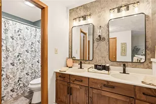 1752 Greenfield Dr, Hidden Valley, PA 15502 - Photo 22