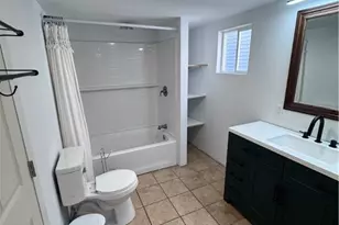 128 Connellsville St, Dunbar, PA 15431 - Photo 10