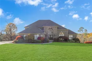 132 Post Oak Dr, Chippewa Township, PA 15010 - Photo 1