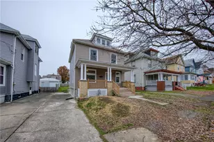 923 Adams St, New Castle, PA 16101 - Photo 2