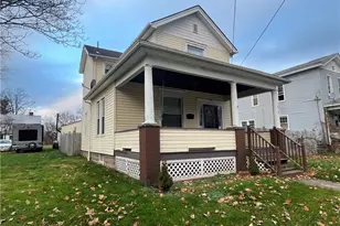 219 N Crawford Ave, New Castle, PA 16101 - Photo 2