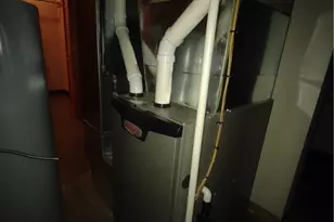 721-723-725 Lawrence Ave, Ellwood City, PA 16117 - Photo 18