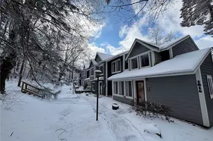 1817 Eagles Ridge Ct, Hidden Valley, PA 15502 - Photo 2