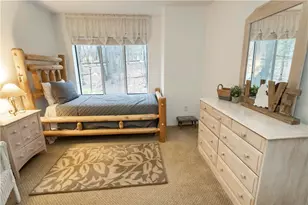 1817 Eagles Ridge Ct, Hidden Valley, PA 15502 - Photo 32