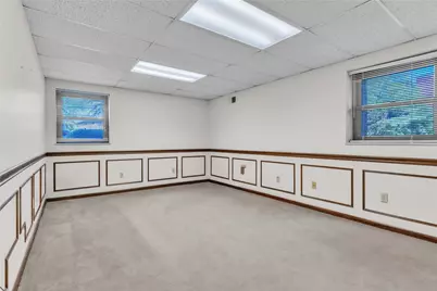 201-202 McKnight Park Drive, Ross Twp, PA 15237 - Photo 6