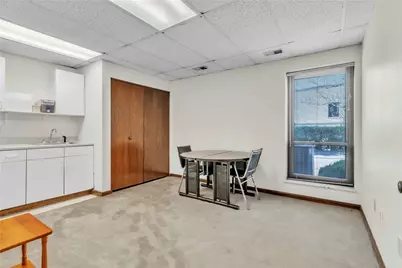 201-202 McKnight Park Drive, Ross Twp, PA 15237 - Photo 28