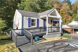 2614 Lincoln Way, White Oak, PA 15131 - Photo 2