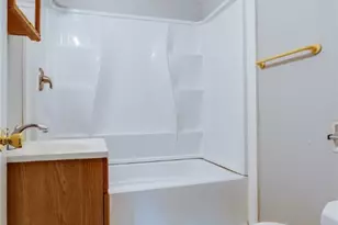 1202 5 Woodland Ave, Marshall Shadeland, PA 15212 - Photo 26