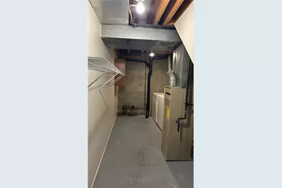 201 Kendall Ln, Bethel Park, PA 15102 - Photo 26