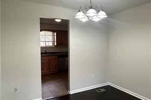 201 Kendall Ln, Bethel Park, PA 15102 - Photo 12