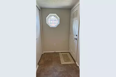 201 Kendall Ln, Bethel Park, PA 15102 - Photo 4