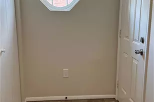 201 Kendall Ln, Bethel Park, PA 15102 - Photo 4