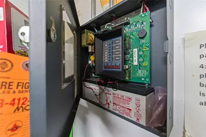 705 E Warrington Ave, Pittsburgh, PA 15210 - Photo 30