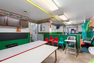 705 E Warrington Ave, Pittsburgh, PA 15210 - Photo 24