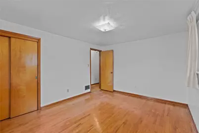 1528 Oneida Dr, Jefferson Hills, PA 15025 - Photo 18