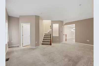 220 Hounslow Rd, Cranberry Township, PA 16066 - Photo 10