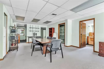 201 McKnight Park Dr, Ross Twp, PA 15237 - Photo 4