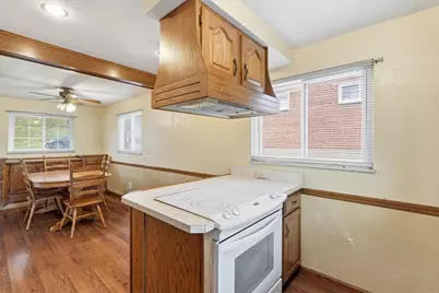 5059 Leona Dr, Pittsburgh, PA 15227 - Photo 12