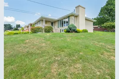 90 Veltri Dr, Canton Township, PA 15301 - Photo 14