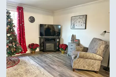 332 Parkwood Dr, Cranberry Township, PA 16066 - Photo 12