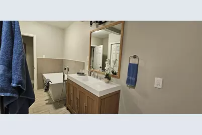 102 Donald Ave, Economy, PA 15143 - Photo 26